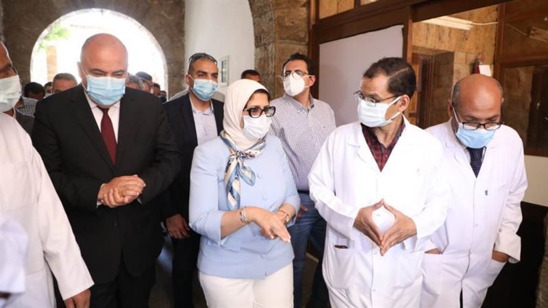 وزيرة الصحة في حميات