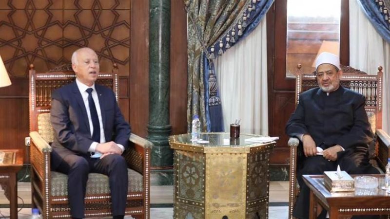 شيخ الأزهر و الرئيس