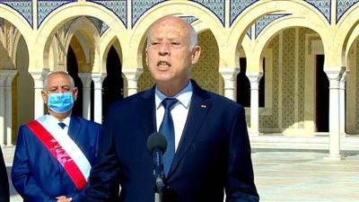 الرئيس التونسي يصف الإخوان بـ