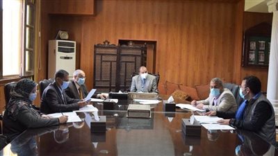 رئيس جامعة بني سويف يترأس 