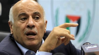 الرجوب: القيادة تعمل علي حشد الضغوط الإقليمية والدولية علي إسرائيل