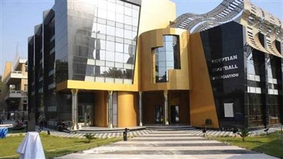 مجاهد يدعو رئيسي الأهلي والزمالك للاجتماع باتحاد الكرة