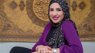 داليا الخطيب تقدم قصص مصر القديمة على الراديو 9090 