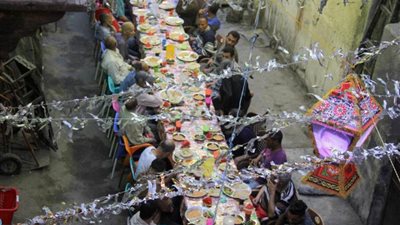 رمضان بصحة| 8 نصائح طبية لتجنب عدوى كورونا خلال تجمعات رمضان