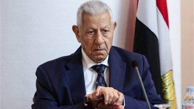 القيادات الصحفية فى استقبال معزي الراحل مكرم محمد أحمد