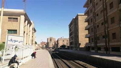 انفصال عربتين فى قطار الإسكندرية – الأقصر ببنى سويف 