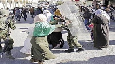انتهاكات الاحتلال الاسرائيلي بحق الفلسطنيين بالضفة الغربية والقدس