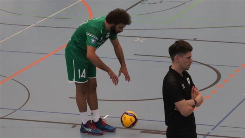 لاعب طائرة الاهلي