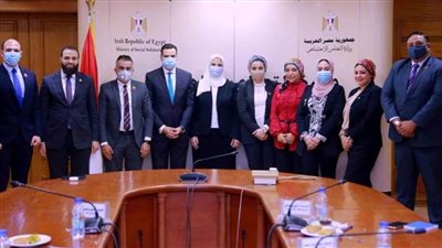 وفد تنسيقية شباب الأحزاب يبحث مع وزيرة التضامن جهود العمل المشترك