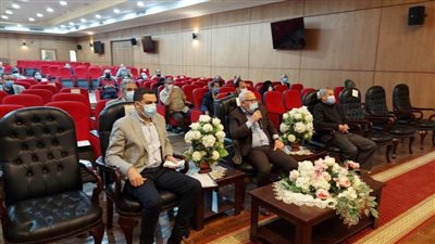 محافظ بورسعيد يتابع الموقف التنفيذي لتطوير محطات الوقود