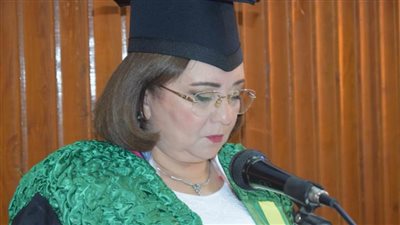 الإعلامية نهلة المدني تحصل على الدكتوراه من قسم الإعلام البيئي بعين شمس