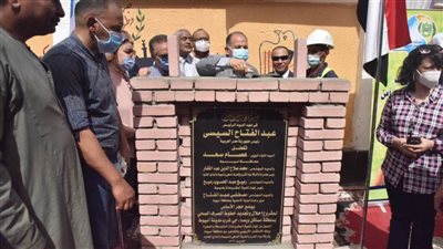 محافظ أسيوط يضع حجر أساس مشروع إحلال وتجديد خطوط الصرف الصحي 