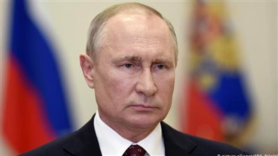 بوتين يُشيد بتعامل بلاده مع كورونا.. ويحذر من أن خطر الوباء لا يزال قائما