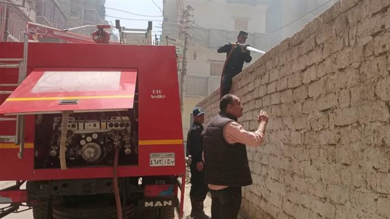 جانب من أعمال الاطفاء