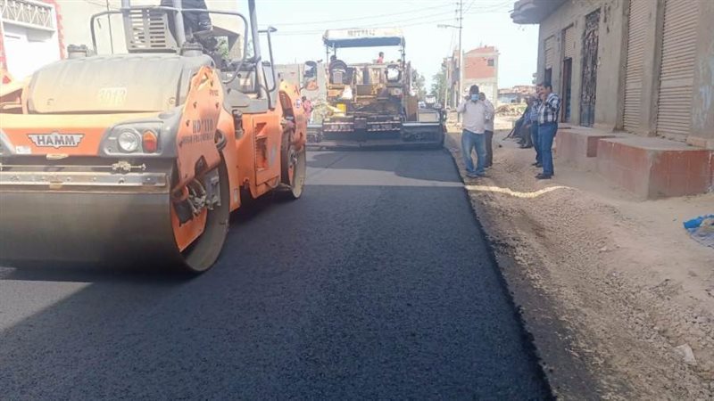 جانب من أعمال الرصف