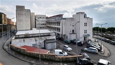  موظف يتغيب 15عاماً عن العمل.. إجراء عاجل من الشرطة