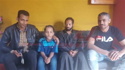 الطفل كريم ركب القطار من الجيزة فتغيب 4 سنوات عن أسرته