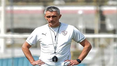 كارتيرون يطلب من لاعبي الزمالك إغلاق مباراة الإنتاج والتركيز على مبارة البنك الأهلي