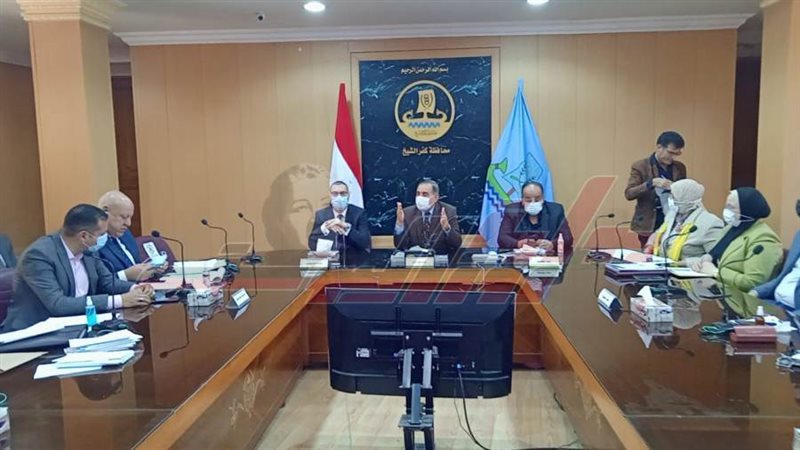 خلال لقاء محافظ كفرالشيخ