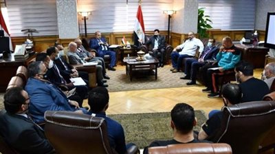 وزير الرياضة يجتمع مع أبطال المصارعة الرومانية المتأهلين لأولمبياد طوكيو