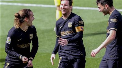 مهاجم برشلونة 