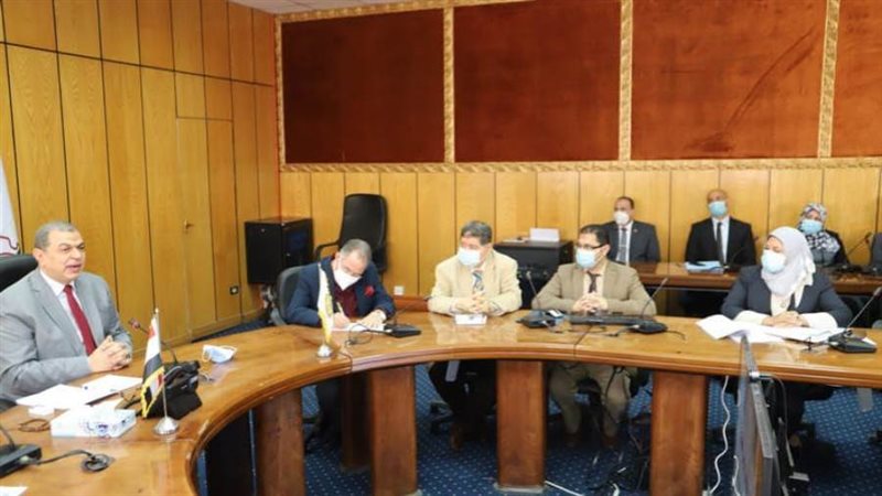 وزير القوى العاملة