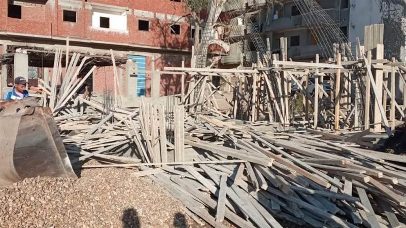 إيقاف أعمال مبنى