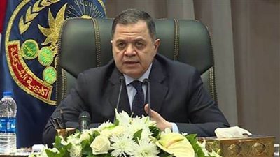 وزير الداخلية يبعث ببرقيات تهنئة لوزير القوي العاملة ولرئيس اتحاد العمال بمناسبة عيد العمال