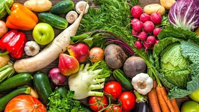 أسعار الخضروات والفواكه اليوم| الموز مستقر عند 10جنيهات..والبطاطس تسجل 3 جنيهات