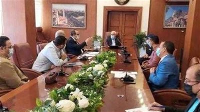 محافظ بورسعيد يتابع سير العمل بعدد من المشروعات  الجارى تنفيذها