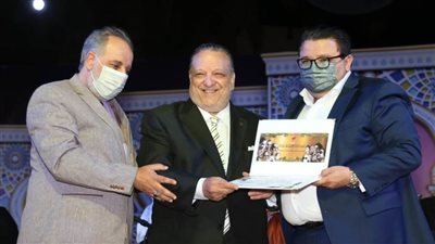  الكحلاوى يشدو فى حب الرسول لـ 