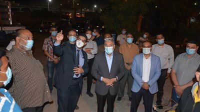 محافظ المنيا يتابع أعمال توريد وتركيب تنكات أكسجين بمستشفى الصدر