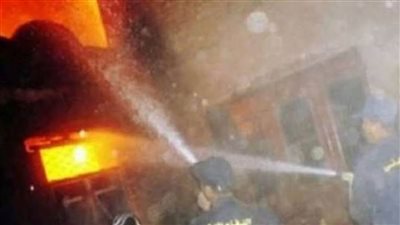 حريق يلتهم منزلين بسبب تطاير شرر من فرن بلدي بسوهاج