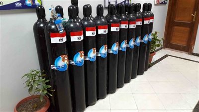 أسطوانات أكسجين وكمامات وكحول إيثيلي لتأمين العاملين بمياه سوهاج