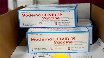 الحكومة الأمريكية ترفع عقدها لشراء لقاح 
