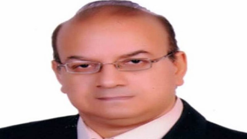 خبير الآثار الدكتور