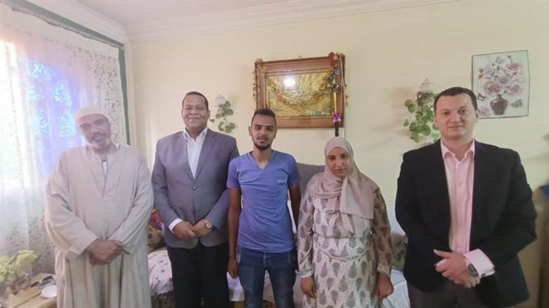 حماة الوطن فى منزل