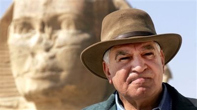 زاهي حواس يفجر مفاجأة بشأن 