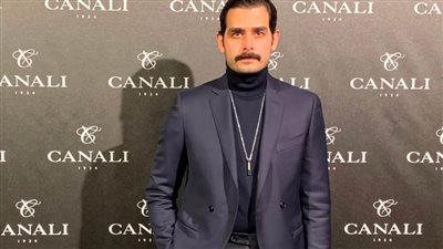 هذه الإطلالات والألوان الأنسب للشباب في صيف 2021