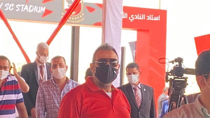 لحظة وصول مجدي عبدالغني