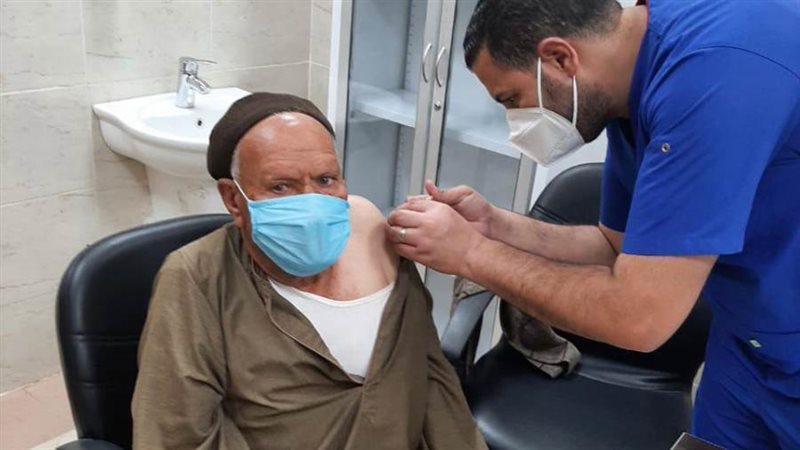 استمرار تطعيم المواطنين