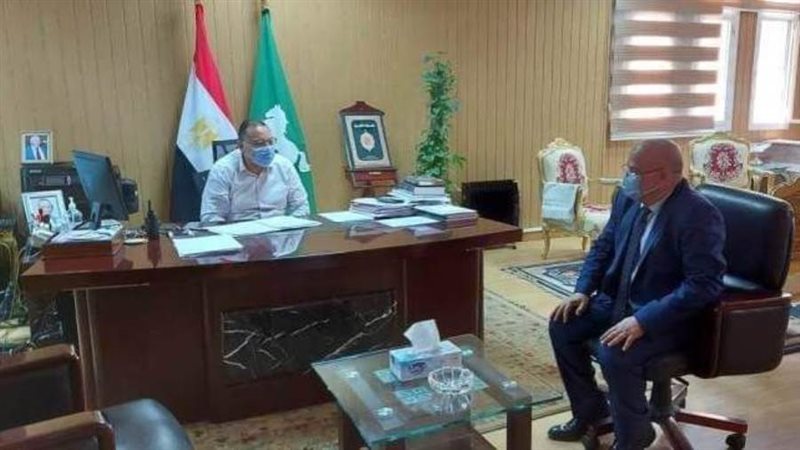 محافظ الشرقيه يستقبل