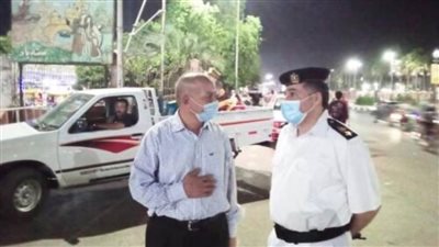 حملة لمتابعة تطبيق الإجراءات الاحترازية بحي شرق سوهاج 