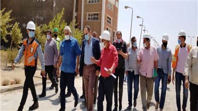 مسؤولو الإسكان يتفقدون مشروعات المرافق بمدينة بني سويف الجديدة