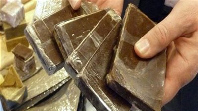 ضبط 100 طربة لمخدر الحشيش بحوزة عنصريين إجراميين بالبحيرة