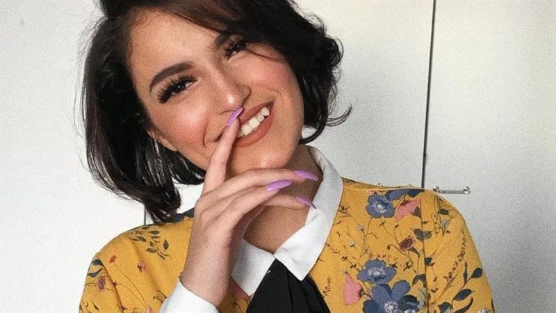 الفاشون بلوجر يسر