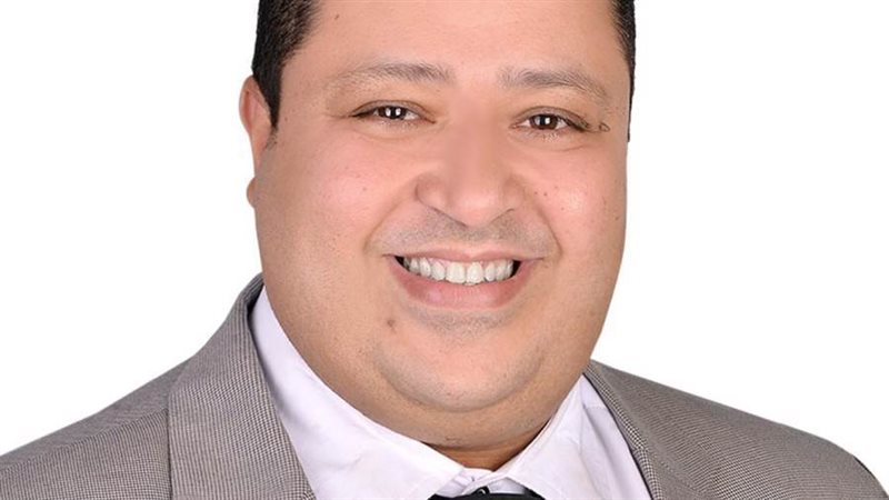 الدكتور احمد عبية