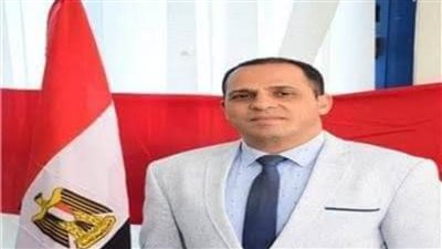 رئيس جامعة دمنهور يهنئ الطلاب الفائزين في مسابقة العباقرة