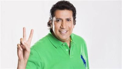 أبو العربي يعيد هاني رمزي إلى المسرح بعد غياب 18 عاما