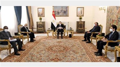 موجز الرابعة| الرئيس السيسي يستقبل زيني مولاي..والحكومة تصدر قرارات مهمة باجتماعها الأسبوعي 